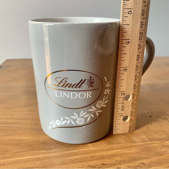NWOT Lindt Lindor Grey Leaf Embossing Coffee Mug Cup - Picture 7 of 10